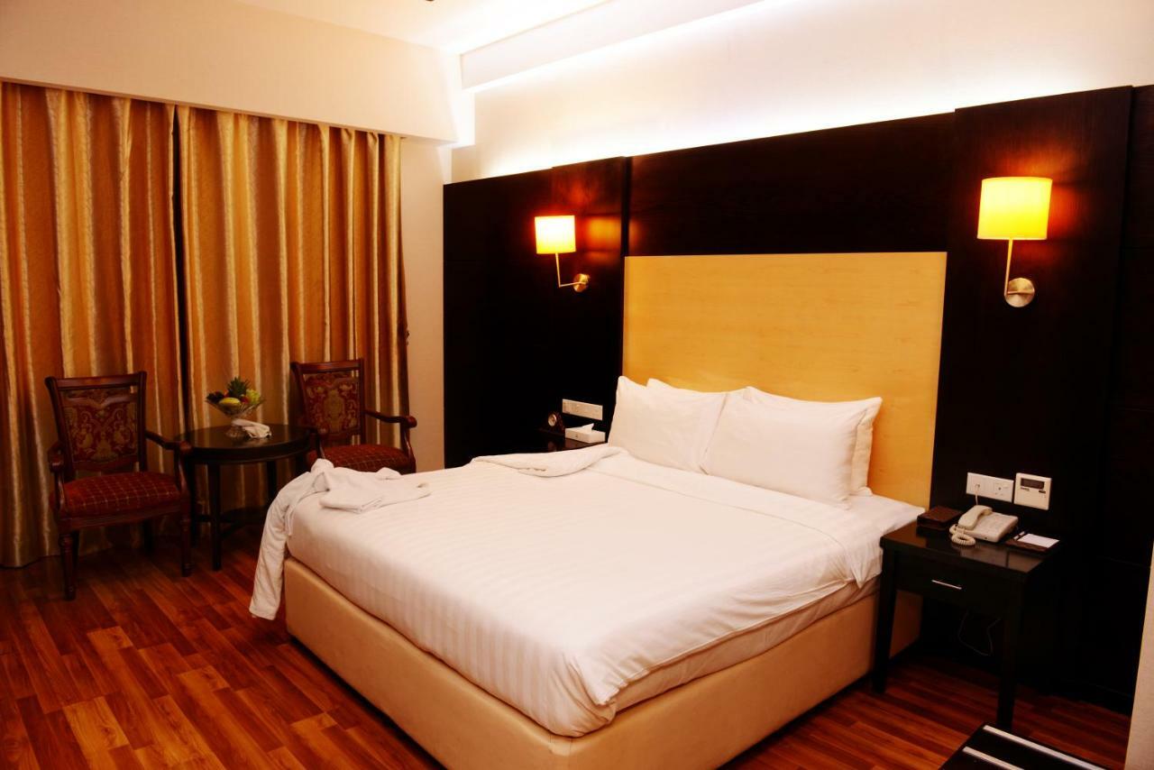 Juffair Gate Hotel Al-Manamah Bagian luar foto